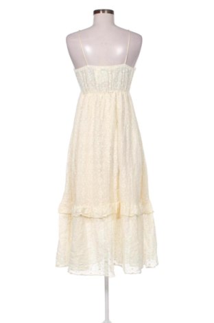 Ruha Unbranded, Méret M, Szín Bézs, Ár 8 264 Ft