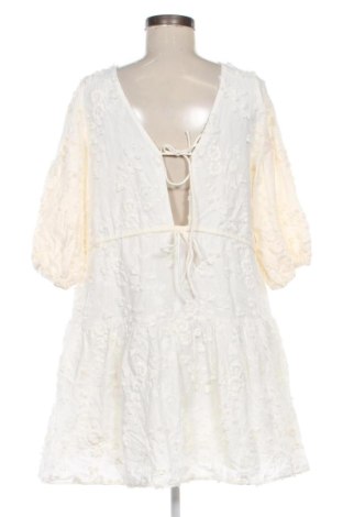 Kleid Unbranded, Größe M, Farbe Ecru, Preis 25,99 €
