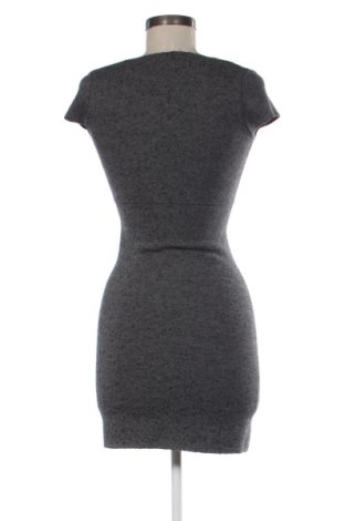 Рокля Uniqlo, Размер XXS, Цвят Сив, Цена 24,56 €