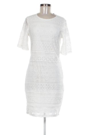 Рокля VILA, Размер M, Цвят Бял, Цена 14,31 €