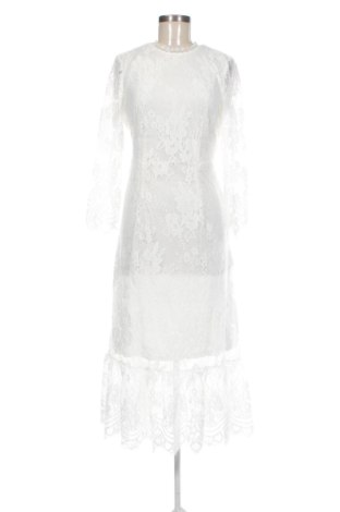 Ruha VILA, Méret M, Szín Fehér, Ár 16 116 Ft