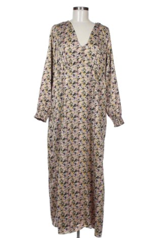Kleid Vero Moda, Größe XXL, Farbe Mehrfarbig, Preis € 22,99