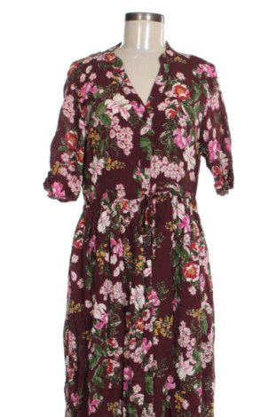 Kleid Vero Moda, Größe L, Farbe Mehrfarbig, Preis 46,63 €