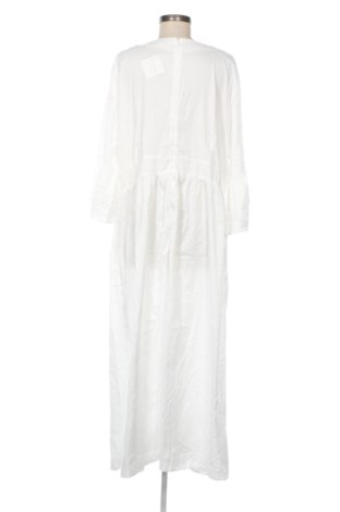 Рокля Vonda, Размер 5XL, Цвят Многоцветен, Цена 20,45 €