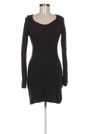 Kleid Xside, Größe M, Farbe Grau, Preis 20,00 €