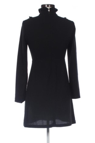 Rochie Zara, Mărime XS, Culoare Negru, Preț 72,00 Lei