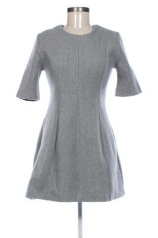 Rochie Zara, Mărime M, Culoare Gri, Preț 88,00 Lei