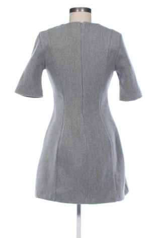 Rochie Zara, Mărime M, Culoare Gri, Preț 88,00 Lei