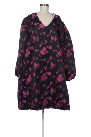 Рокля Zizzi, Размер 4XL, Цвят Многоцветен, Цена 32,21 €
