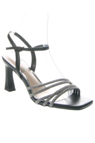Сандали Bata, Размер 41, Цвят Черен, Цена 49,00 €