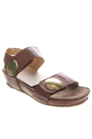 Сандали CA SHOTT, Размер 36, Цвят Кафяв, Цена 122,88 €