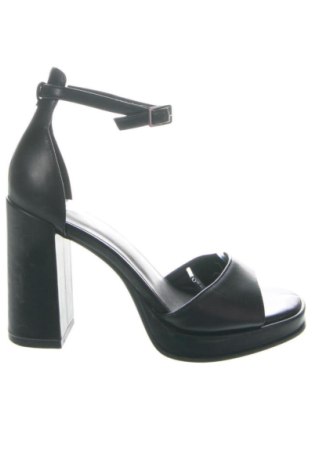 Сандали Catwalk, Размер 37, Цвят Черен, Цена 71,55 €