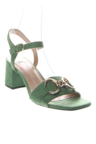Σανδάλια Catwalk, Μέγεθος 39, Χρώμα Πράσινο, Τιμή 88,00 €