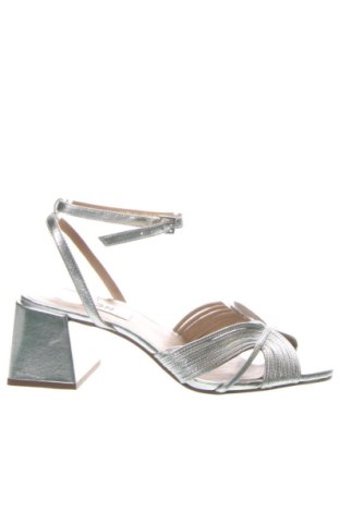 Σανδάλια Zign, Μέγεθος 42, Χρώμα Ασημί, Τιμή 75,29 €