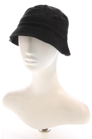 Шапка H&M, Цвят Черен, Цена 7,15 €