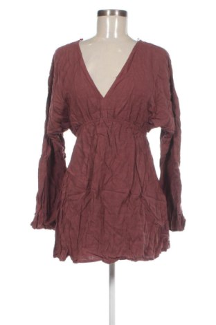 Tunică Pull&Bear, Mărime M, Culoare Roșu, Preț 196,99 Lei