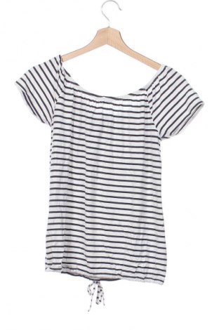 Dámská halenka About You, Velikost XS, Barva Bílá, Cena  89,00 Kč