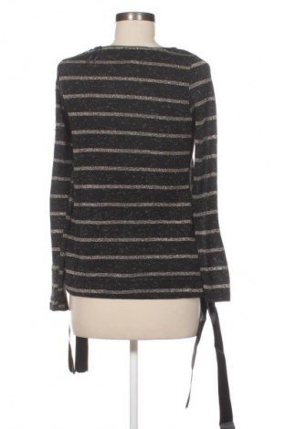 Dámská halenka Beloved, Velikost M, Barva Vícebarevné, Cena  119,00 Kč