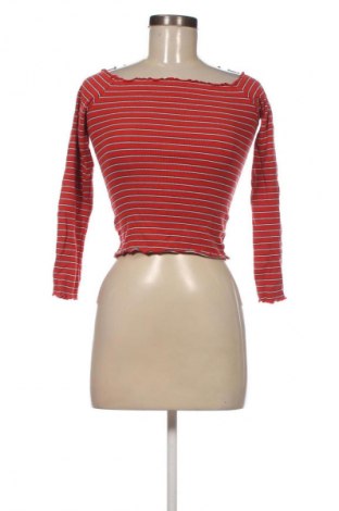 Γυναικεία μπλούζα Bershka, Μέγεθος M, Χρώμα Πολύχρωμο, Τιμή 1,99 €