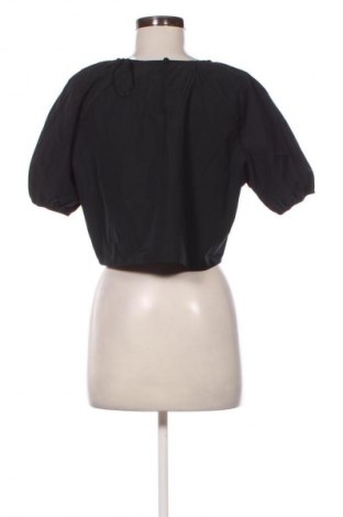 Γυναικεία μπλούζα Christian Berg, Μέγεθος M, Χρώμα Μαύρο, Τιμή 4,99 €