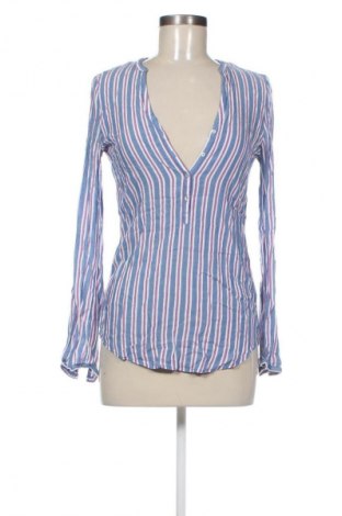 Γυναικεία μπλούζα Esprit, Μέγεθος S, Χρώμα Πολύχρωμο, Τιμή 1,99 €