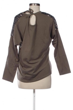 Дамска блуза NEW COLLECTION, Размер M, Цвят Зелен, Цена 2,55 €