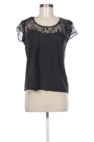 Γυναικεία μπλούζα ONLY, Μέγεθος M, Χρώμα Μαύρο, Τιμή 2,99 €