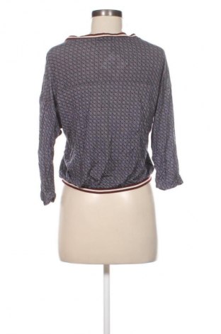 Dámská halenka Pull&Bear, Velikost M, Barva Vícebarevné, Cena  29,00 Kč