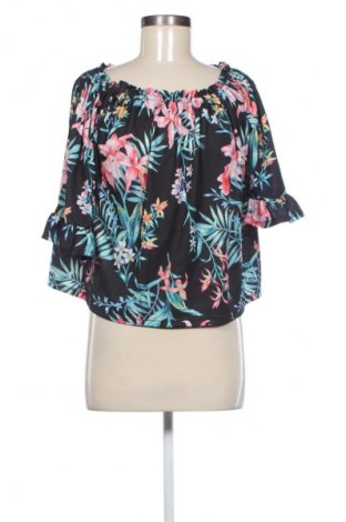 Dámská halenka Pull&Bear, Velikost M, Barva Vícebarevné, Cena  29,00 Kč