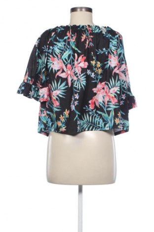 Dámská halenka Pull&Bear, Velikost M, Barva Vícebarevné, Cena  29,00 Kč