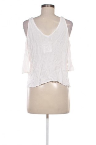 Γυναικεία μπλούζα Pull&Bear, Μέγεθος M, Χρώμα Λευκό, Τιμή 1,99 €