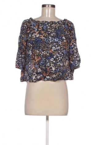 Дамска блуза Stradivarius, Размер S, Цвят Многоцветен, Цена 2,04 €