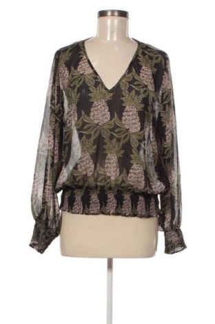 Дамска блуза Unbranded, Размер M, Цвят Многоцветен, Цена 1,02 €