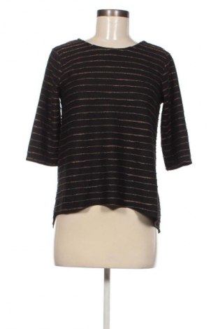 Dámská halenka Victoria, Velikost M, Barva Vícebarevné, Cena  49,00 Kč