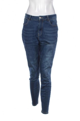 Damskie jeansy Beloved, Rozmiar M, Kolor Niebieski, Cena 23,99 zł