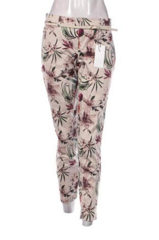 Pantaloni de femei Christian Berg, Mărime S, Culoare Multicolor, Preț 50,99 Lei