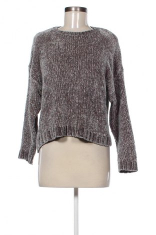 Γυναικείο πουλόβερ Pull&Bear, Μέγεθος M, Χρώμα Γκρί, Τιμή 9,99 €