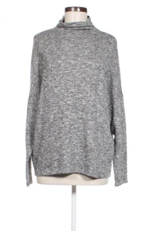 Dámský svetr Pull&Bear, Velikost S, Barva Šedá, Cena  279,00 Kč