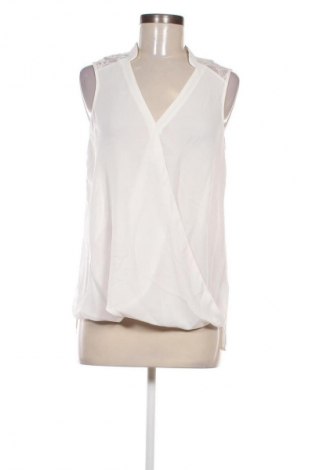 Γυναικείο τοπ New Look, Μέγεθος S, Χρώμα Λευκό, Τιμή 2,99 €