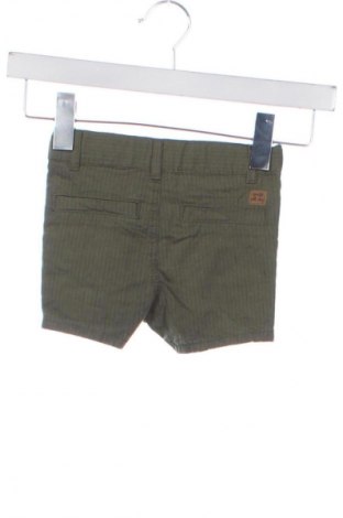 Детски къс панталон C&A, Размер 6-9m/ 68-74 см, Цвят Златист, Цена 2,04 €