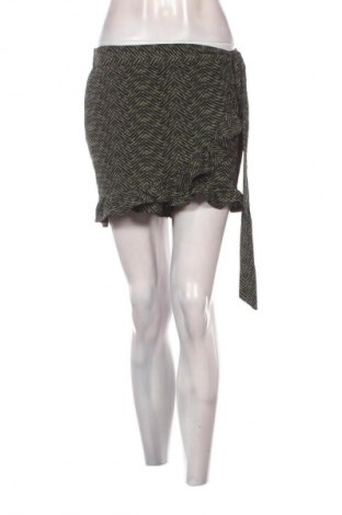 Пола - панталон Pigalle, Размер S, Цвят Многоцветен, Цена 2,04 €