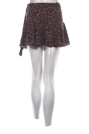 Пола - панталон Unbranded, Размер S, Цвят Многоцветен, Цена 2,04 €