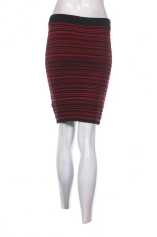 Пола Amisu, Размер M, Цвят Многоцветен, Цена 2,04 €