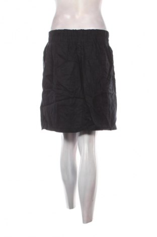 Пола Camaieu, Размер M, Цвят Черен, Цена 2,04 €