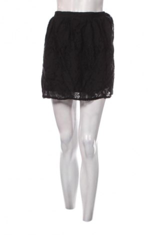 Пола Concept, Размер S, Цвят Черен, Цена 2,04 €