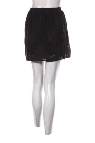 Пола Concept, Размер S, Цвят Черен, Цена 2,04 €