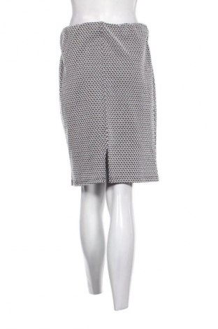 Пола Cubus, Размер M, Цвят Многоцветен, Цена 2,04 €