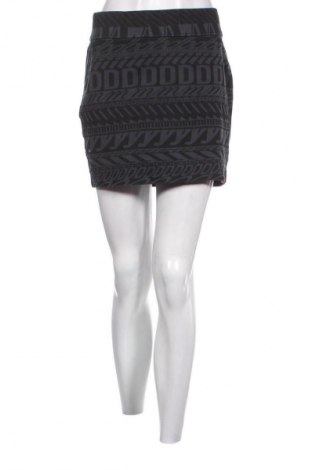 Пола Edc By Esprit, Размер L, Цвят Многоцветен, Цена 2,55 €