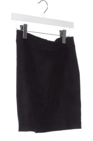 Пола Esmara, Размер XS, Цвят Черен, Цена 2,04 €