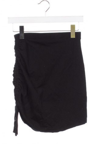 Пола Even&Odd, Размер XS, Цвят Черен, Цена 2,04 €